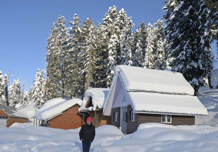 Jammu to Srinagar and Gulmarg Blissful Tour