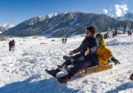 Chandigarh to Srinagar and Sonmarg Scenic Getaway